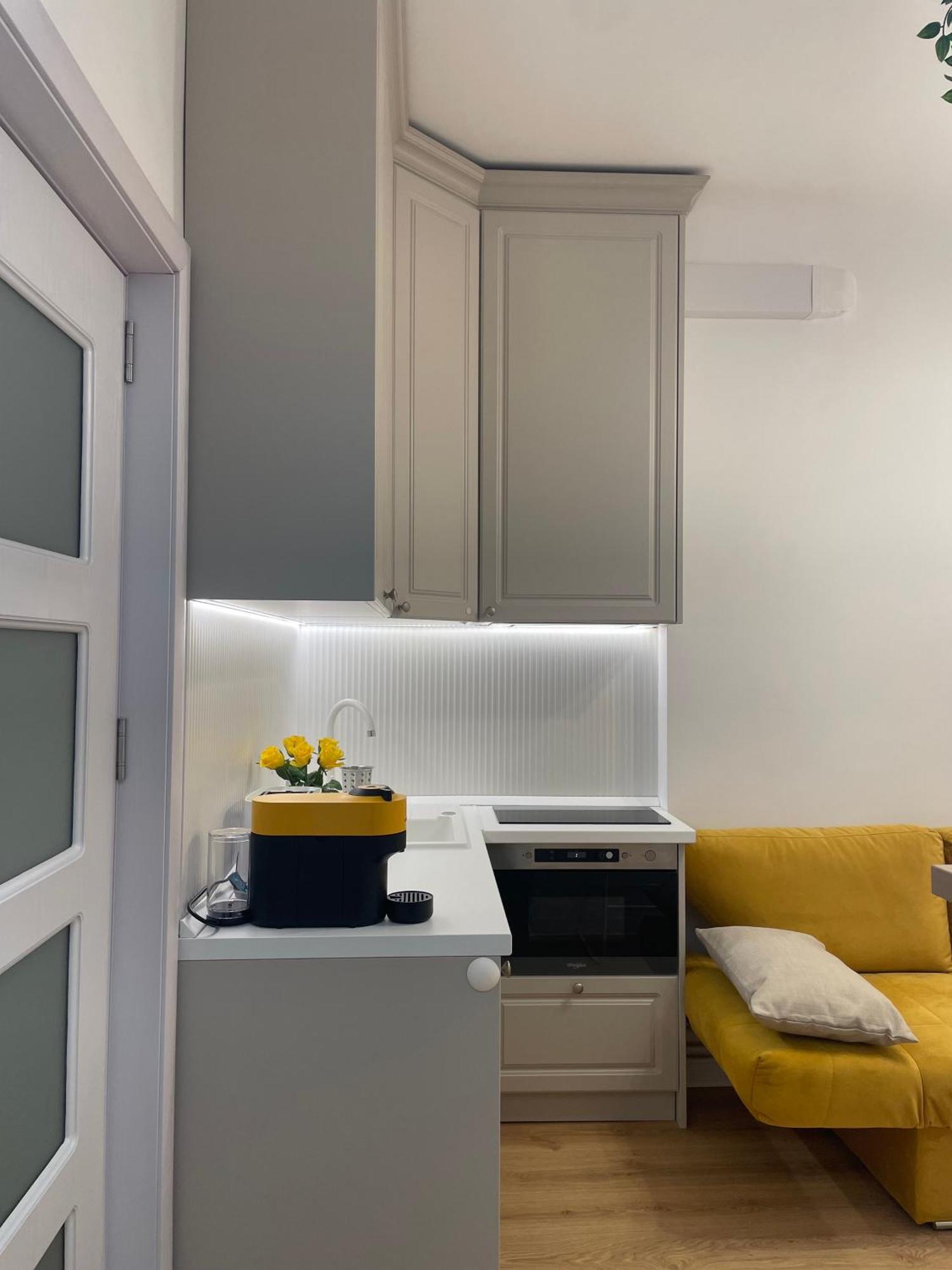 Studio Alice Romana Square Daire Bükreş Dış mekan fotoğraf